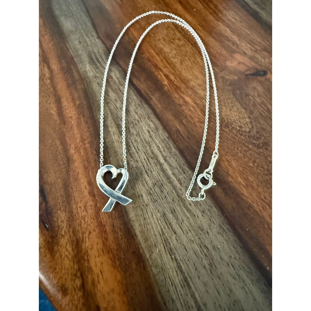 Tiffany & Co. Loving Heart Necklace Paloma Picasso 16 inches 925 Sterling Silver